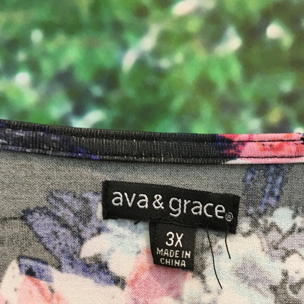 Ava Grace 3x Button Down Blouse - image 4